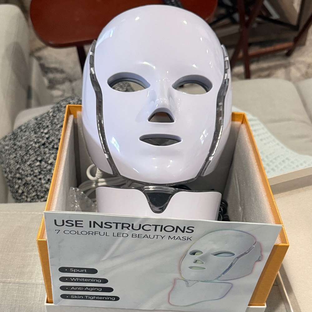 Radiant Glow LED Beauty Mask - White